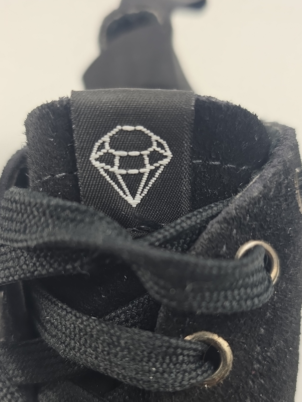 Five Ten Diamond Black Rock Climbing Women's Shoes Size 7.5 - Picture 12 of 13